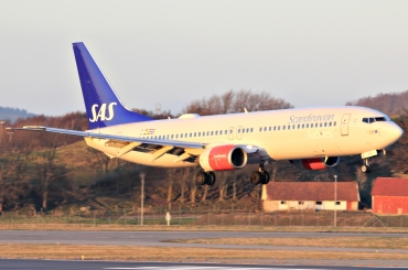 LN-RRK (32278) 2002 Boeing 737-883