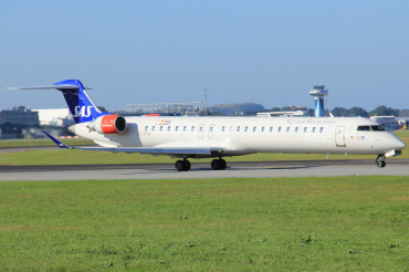 EI-FPA · Bombardier CRJ-900LR · (SVG / ENZV)