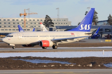 LN-RRB (32276) 2007 Boeing 737-783(WL)
