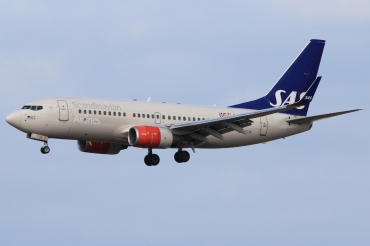 LN-TUK (26096) 2001 Boeing 737-705(WL)