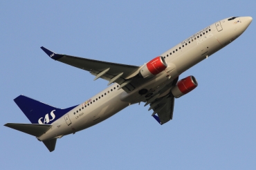 LN-RGH (41266) 2014 Boeing 737-86N(WL)