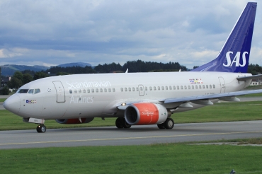 LN-RNN (28315) 2000 Boeing 737-783