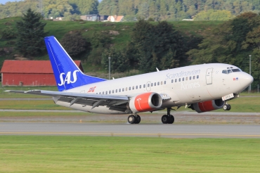 LN-BRX · Boeing 737-505 · (SVG / ENZV)