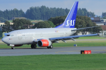 LN-RRX (28296) 1998 Boeing 737-683