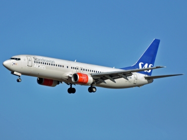 LN-RCZ (30197) 2001 Boeing 737-883