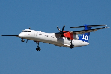 LN-RDG (4022) 2000 Bombardier Dash 8-Q402