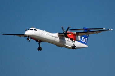 LN-RDJ (4010) 1999 Bombardier Dash 8-Q402