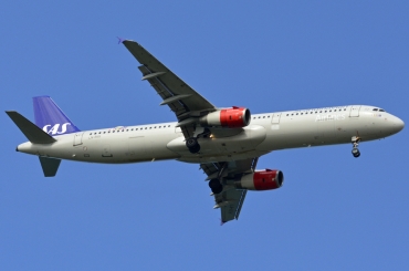 LN-RKK (1848) 2002 Airbus A321-232