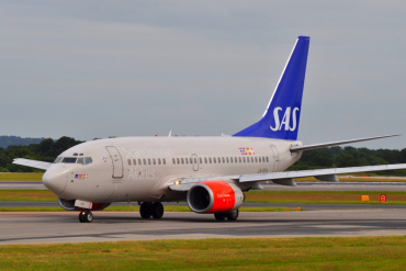 LN-RPA (28290) 1998 Boeing 737-683