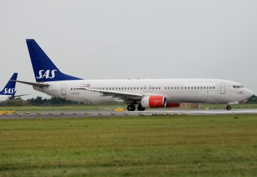 LN-RRW (32277) 2004 Boeing 737-883