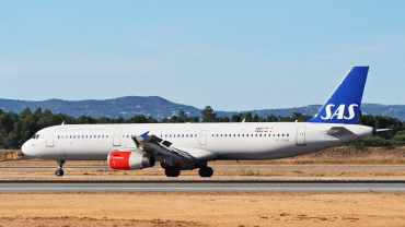 OY-KBH (cn 1675) Airbus A321-232