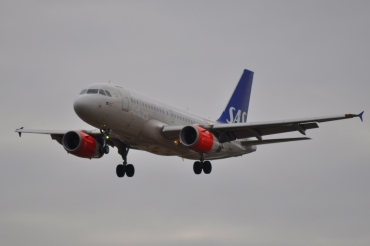 OY-KBP (cn 2888) Airbus A319-131