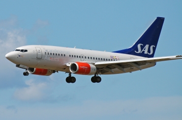 OY-KKS (28322) 2000 Boeing 737-683