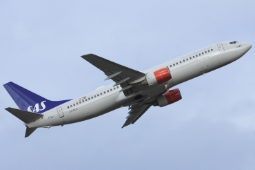 LN-RCZ (30197) 2001 Boeing 737-883