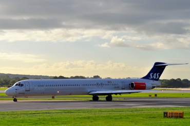 SE-DIK (49728) 1988 McDonnell Douglas MD-82