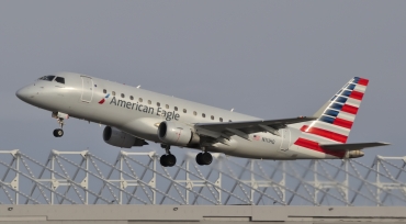 N111HQ (17000173) Embraer 170-200LR