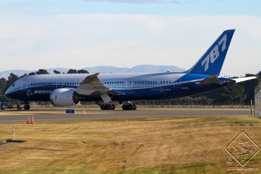 N787BX (40693) 2010 Boeing 787-8 Dreamliner