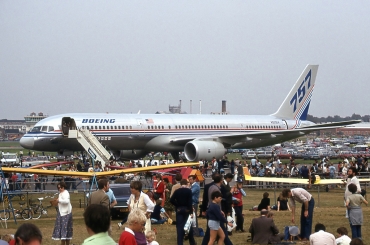 N505EA (22195) 1982 Boeing 757-225