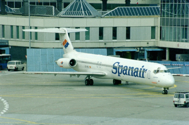 EC-HOV (49416) 1986 McDonnell Douglas MD-82