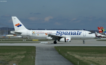 EC-IZK (cn 2223) Airbus A320-232