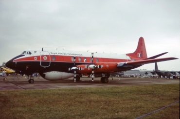 XT575 (438) 1964 Vickers 837 Viscount