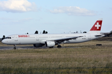 HB-IOC (520) 1995 Airbus A321-111