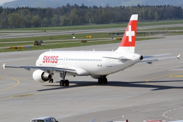 HB-IJB (545) 1995 Airbus A320-214