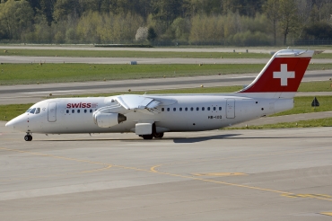 HB-IXO (E03284) British Aerospace  Avro RJ100