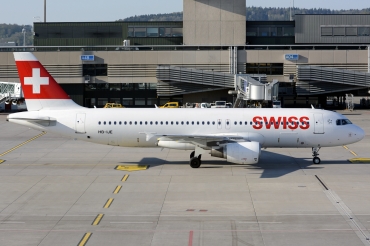 HB-IJE (cn 0559) Airbus A320-214