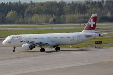 HB-IOL (1144) 1999 Airbus A321-111