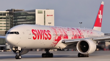 HB-JNA (44582) 2015 Boeing 777-3DE(ER)
