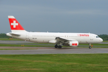 HB-IJN (643) 1996 Airbus A320-214