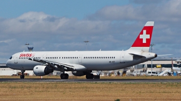 HB-IOF (541) 1995 Airbus A321-111