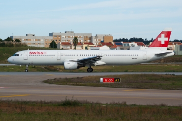 HB-IOL (1144) 1999 Airbus A321-111