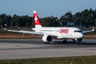 HB-JCB (55011) 2017 Bombardier CSeries CS300