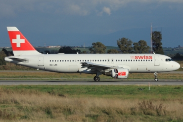 HB-IJM · Airbus A320-214 · (FCO / LIRF)