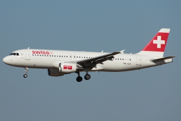 HB-JLQ (4673) 2011 Airbus A320-214