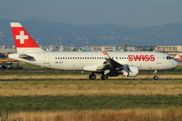 HB-JLT (5518) 2013 Airbus A320-214(WL)