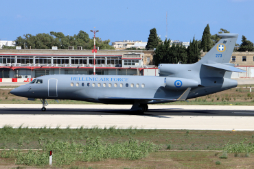 273 (273) 2016 Dassault Falcon 7X