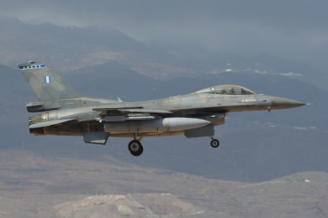 525 (XK-26) General Dynamics F-16C Fighting Falcon