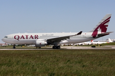 A7-HJJ (487) 2002 Airbus A330-202