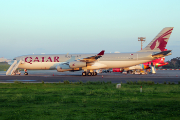 A7-HHK (026) 1993 Airbus A340-211