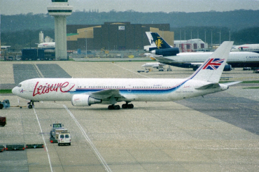 G-UKLI (26257) 1993 Boeing 767-39H