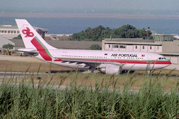 CS-TEJ (494) 1988 Airbus A310-304