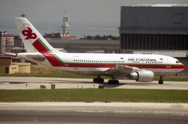 CS-TEH (483) 1988 Airbus A310-304