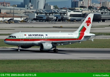 CS-TTE (821) 1998 Airbus A319-111