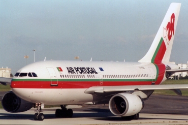 CS-TEZ (472) 1988 Airbus A310-304