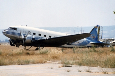 EC-CPO (cn 17094) Douglas C-47B