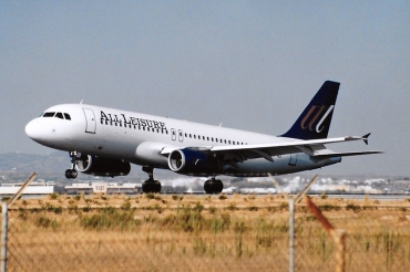 EI-TLI (405) 1993 Airbus A320-231