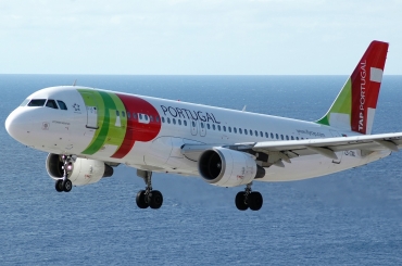CS-TNL (1231) 2000 Airbus A320-214